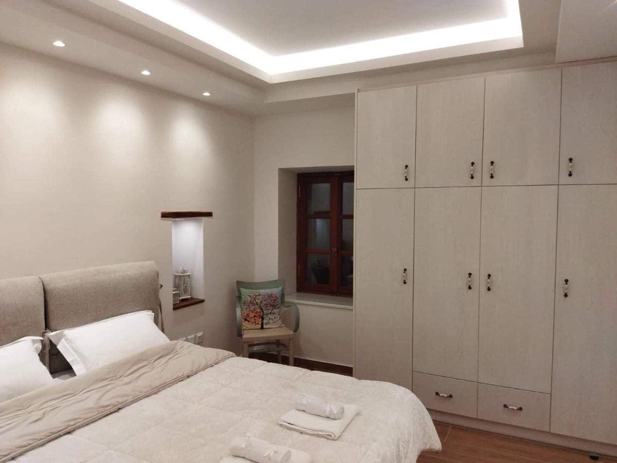 Tsolakis Luxury House Villa Leonídion Eksteriør bilde