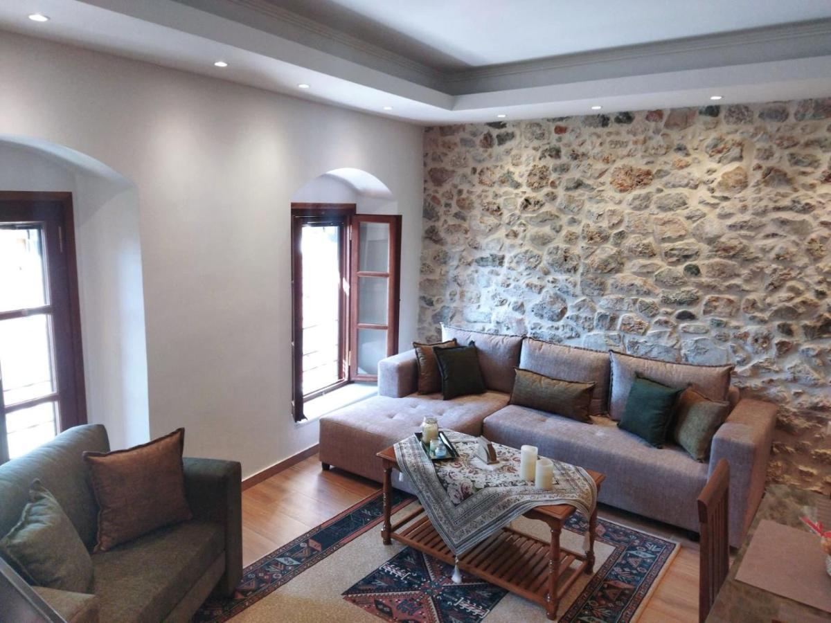 Tsolakis Luxury House Villa Leonídion Eksteriør bilde